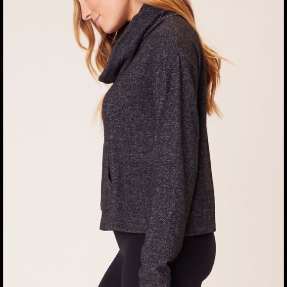 BB DAKOTA
OVER AND OVER COWL NECK TOP NWT - Picture 2 of 3